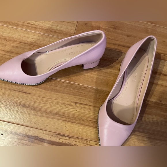 coach pumps in a light pink with silver beaded detailing around - Picture 2 of 5